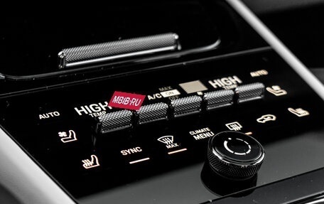 Porsche Cayenne III, 2025 год, 21 475 000 рублей, 13 фотография