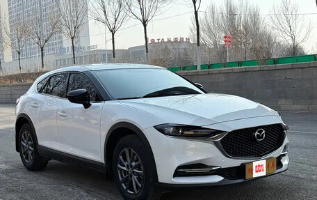 Mazda CX-4, 2021 год, 1 840 000 рублей, 3 фотография