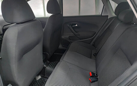 Volkswagen Polo VI (EU Market), 2013 год, 750 000 рублей, 15 фотография