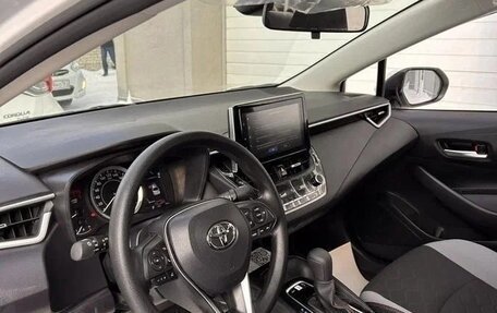 Toyota Corolla, 2022 год, 1 890 000 рублей, 12 фотография