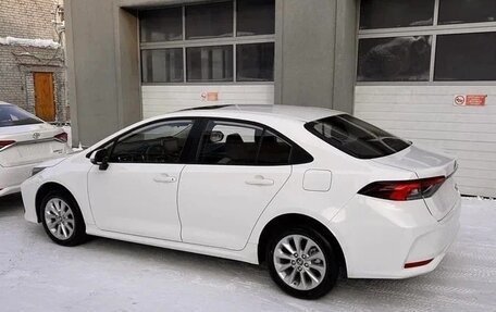 Toyota Corolla, 2022 год, 1 890 000 рублей, 8 фотография