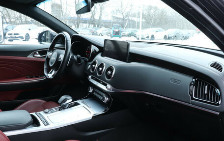 KIA Stinger I, 2023 год, 4 060 000 рублей, 9 фотография