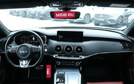 KIA Stinger I, 2023 год, 4 060 000 рублей, 12 фотография