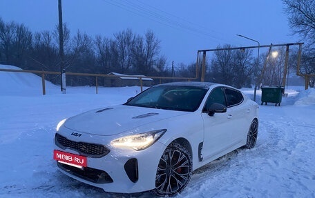 KIA Stinger I, 2018 год, 2 800 000 рублей, 3 фотография