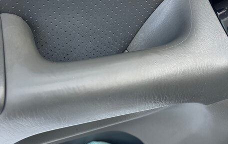 Toyota Land Cruiser Prado 120 рестайлинг, 2008 год, 3 500 000 рублей, 14 фотография