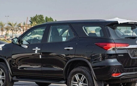 Toyota Fortuner II, 2026 год, 4 930 000 рублей, 7 фотография