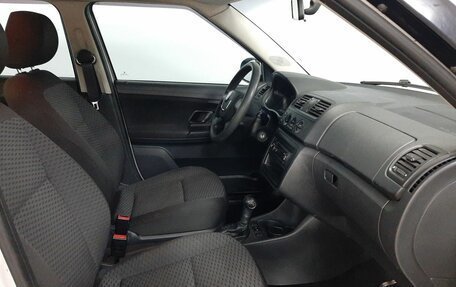 Skoda Fabia II, 2010 год, 713 000 рублей, 10 фотография