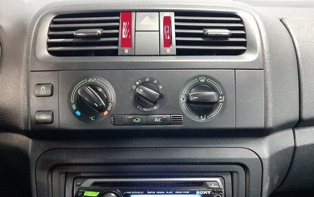 Skoda Fabia II, 2010 год, 713 000 рублей, 14 фотография