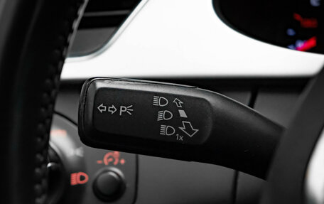 Audi A4, 2011 год, 975 000 рублей, 12 фотография