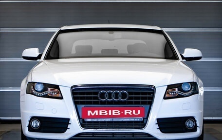 Audi A4, 2011 год, 975 000 рублей, 2 фотография