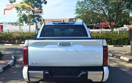 Toyota Tundra, 2026 год, 10 850 000 рублей, 7 фотография