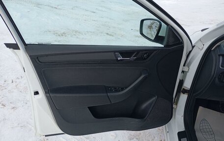 Skoda Rapid I, 2019 год, 1 100 000 рублей, 5 фотография