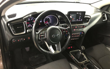 KIA cee'd III, 2018 год, 1 599 000 рублей, 10 фотография