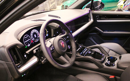 Porsche Cayenne III, 2024 год, 14 500 000 рублей, 10 фотография