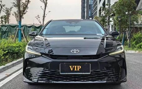 Toyota Camry, 2025 год, 4 120 999 рублей, 2 фотография