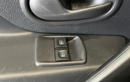 Renault Logan II, 2018 год, 970 000 рублей, 8 фотография