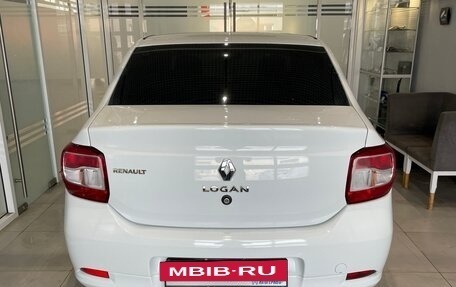 Renault Logan II, 2018 год, 970 000 рублей, 3 фотография