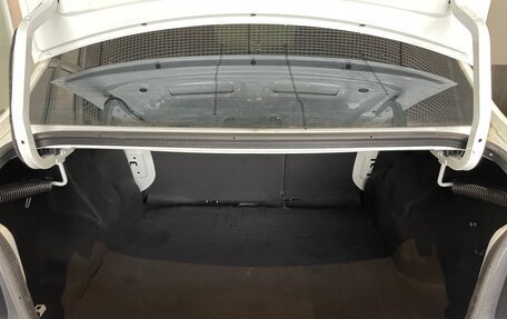 Renault Logan II, 2018 год, 970 000 рублей, 15 фотография