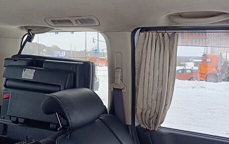 Nissan Serena III, 2006 год, 950 000 рублей, 16 фотография