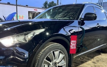 Infiniti FX II, 2012 год, 2 550 000 рублей, 2 фотография