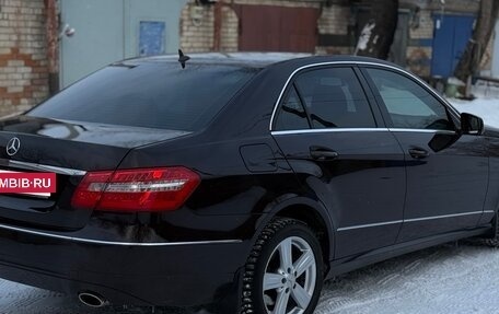 Mercedes-Benz E-Класс, 2009 год, 1 500 000 рублей, 4 фотография