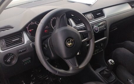 Skoda Rapid I, 2018 год, 947 000 рублей, 3 фотография