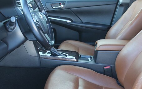 Toyota Camry, 2017 год, 2 369 000 рублей, 11 фотография