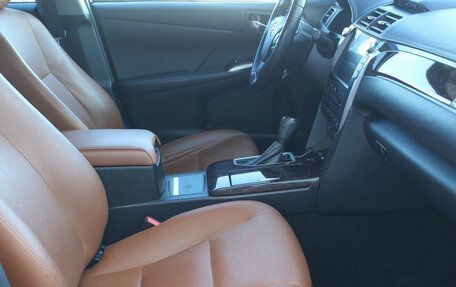 Toyota Camry, 2017 год, 2 369 000 рублей, 12 фотография