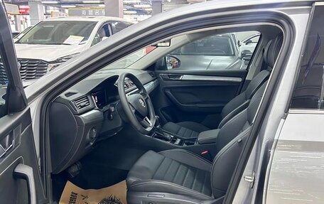 Skoda Superb III рестайлинг, 2024 год, 2 500 548 рублей, 6 фотография