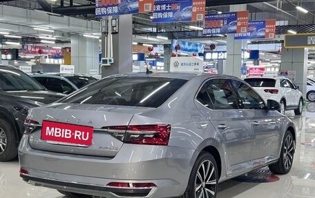 Skoda Superb III рестайлинг, 2024 год, 2 500 548 рублей, 3 фотография