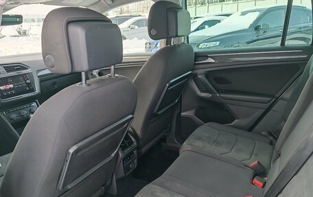 Volkswagen Tiguan II, 2017 год, 1 989 000 рублей, 16 фотография