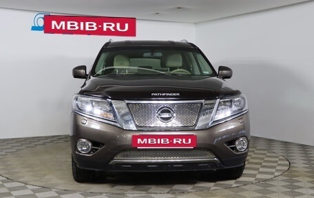 Nissan Pathfinder, 2015 год, 1 999 990 рублей, 2 фотография