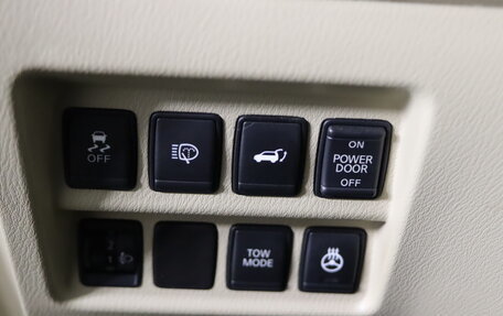 Nissan Pathfinder, 2015 год, 1 999 990 рублей, 18 фотография