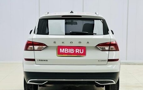 Skoda Kamiq I, 2023 год, 2 270 548 рублей, 5 фотография