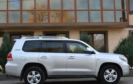 Toyota Land Cruiser 200, 2011 год, 3 100 000 рублей, 8 фотография