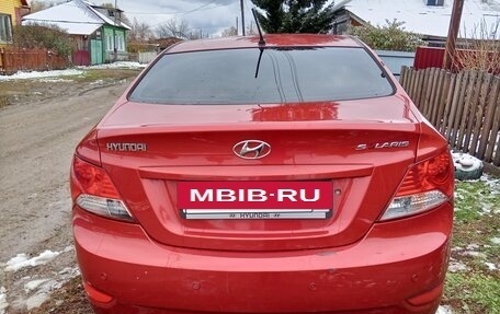 Hyundai Solaris II рестайлинг, 2012 год, 800 000 рублей, 11 фотография