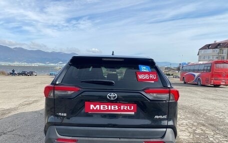 Toyota RAV4, 2020 год, 3 500 000 рублей, 4 фотография