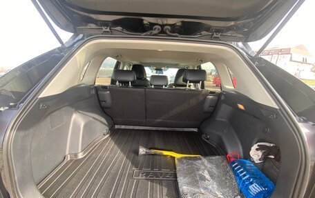 Toyota RAV4, 2020 год, 3 500 000 рублей, 9 фотография