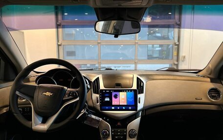 Chevrolet Cruze II, 2013 год, 571 000 рублей, 9 фотография