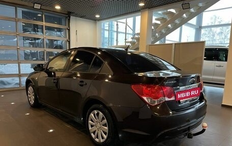Chevrolet Cruze II, 2013 год, 571 000 рублей, 5 фотография
