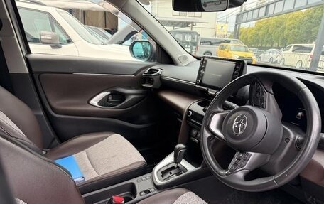 Toyota Yaris Cross, 2022 год, 1 451 000 рублей, 10 фотография