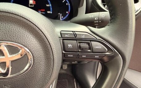 Toyota Yaris Cross, 2022 год, 1 451 000 рублей, 15 фотография