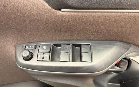 Toyota Yaris Cross, 2022 год, 1 451 000 рублей, 18 фотография