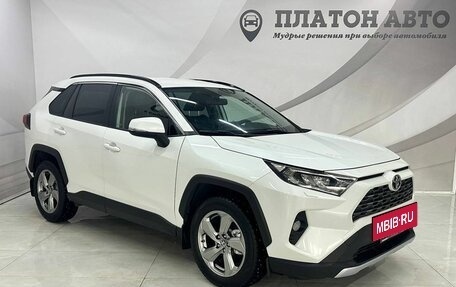 Toyota RAV4, 2019 год, 2 799 000 рублей, 3 фотография