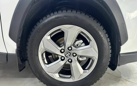 Toyota RAV4, 2019 год, 2 799 000 рублей, 20 фотография