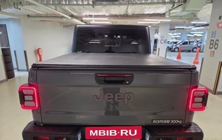 Jeep Gladiator, 2023 год, 5 550 000 рублей, 7 фотография