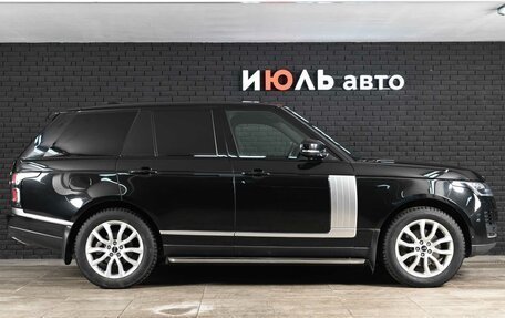 Land Rover Range Rover IV рестайлинг, 2018 год, 4 900 000 рублей, 8 фотография