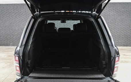 Land Rover Range Rover IV рестайлинг, 2018 год, 4 900 000 рублей, 9 фотография