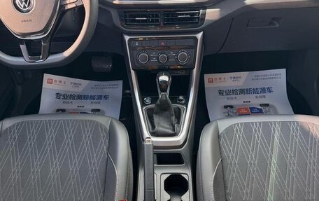 Volkswagen T-Cross I, 2021 год, 1 740 548 рублей, 9 фотография