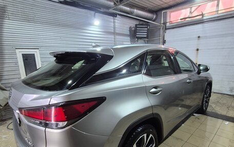 Lexus RX IV рестайлинг, 2022 год, 5 890 000 рублей, 4 фотография